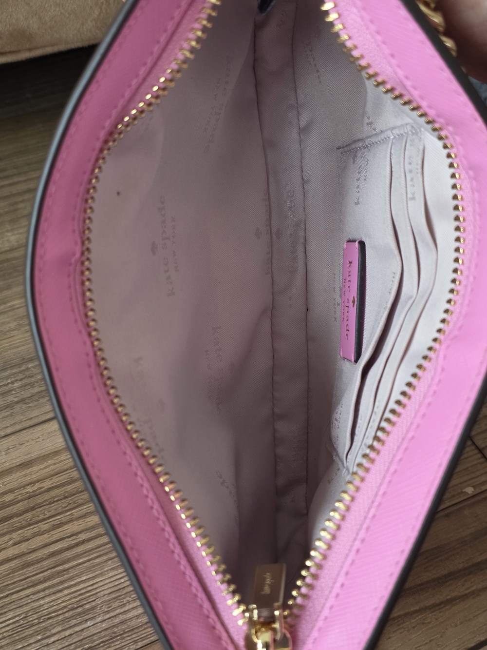 Kate Spade New York Madison Lilly Pochette - Picture 6 of 7